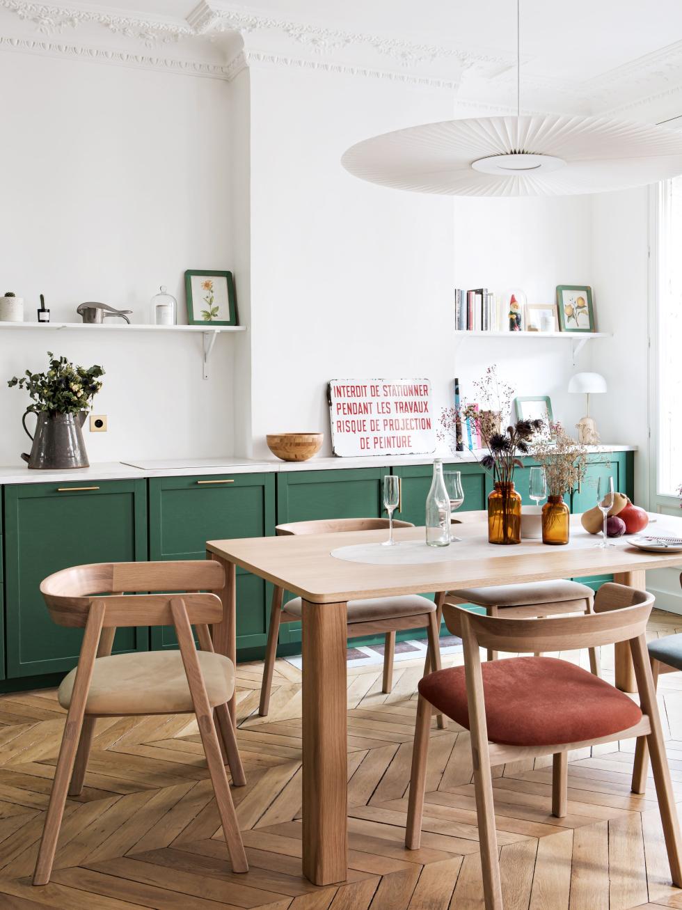 Cuisine sombre forest