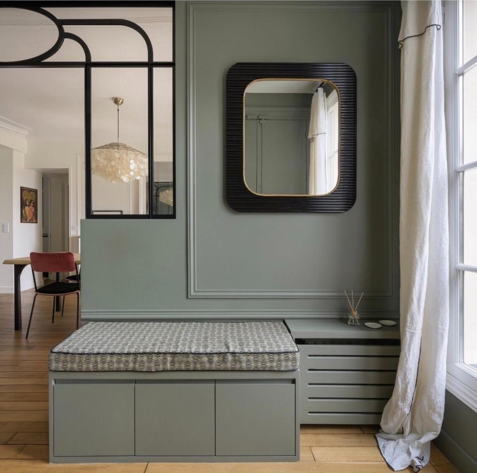 Entrée banquette vert de gris