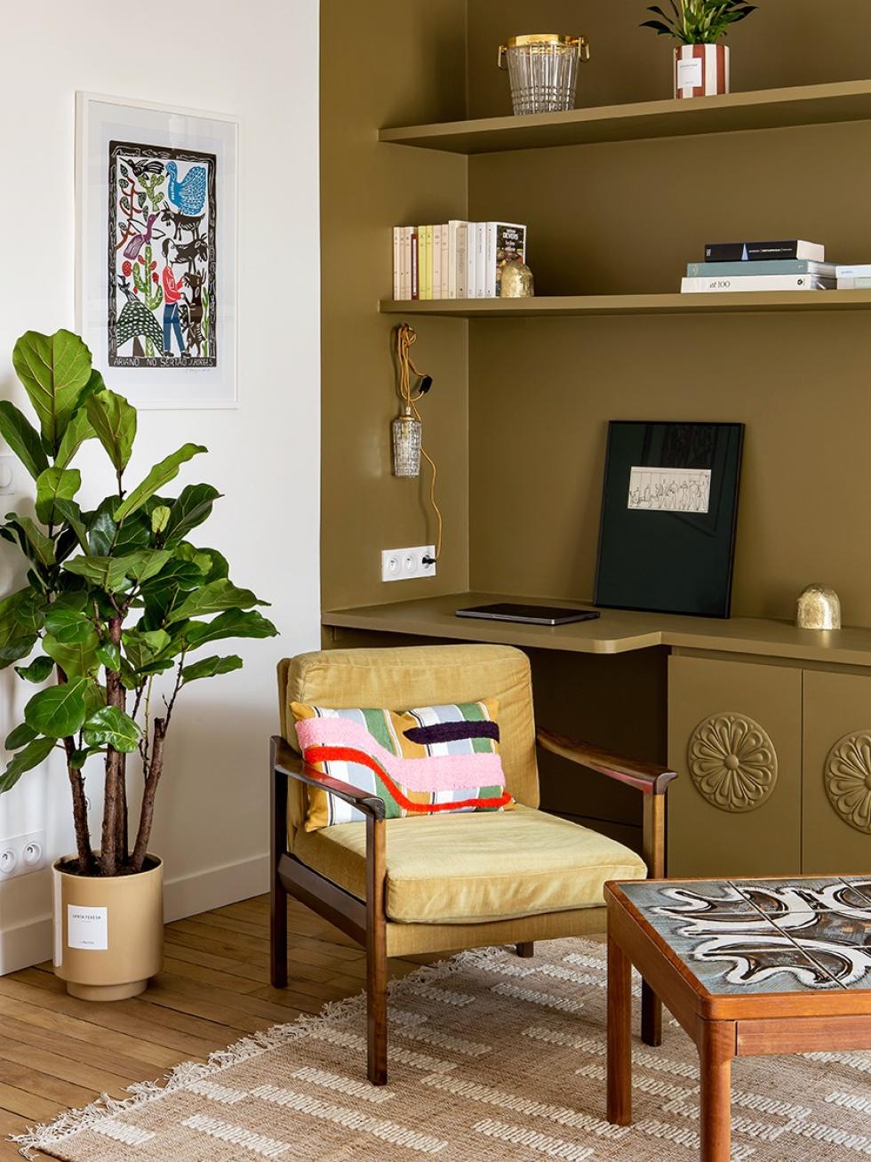 Salon Olive avec mobilier vintage