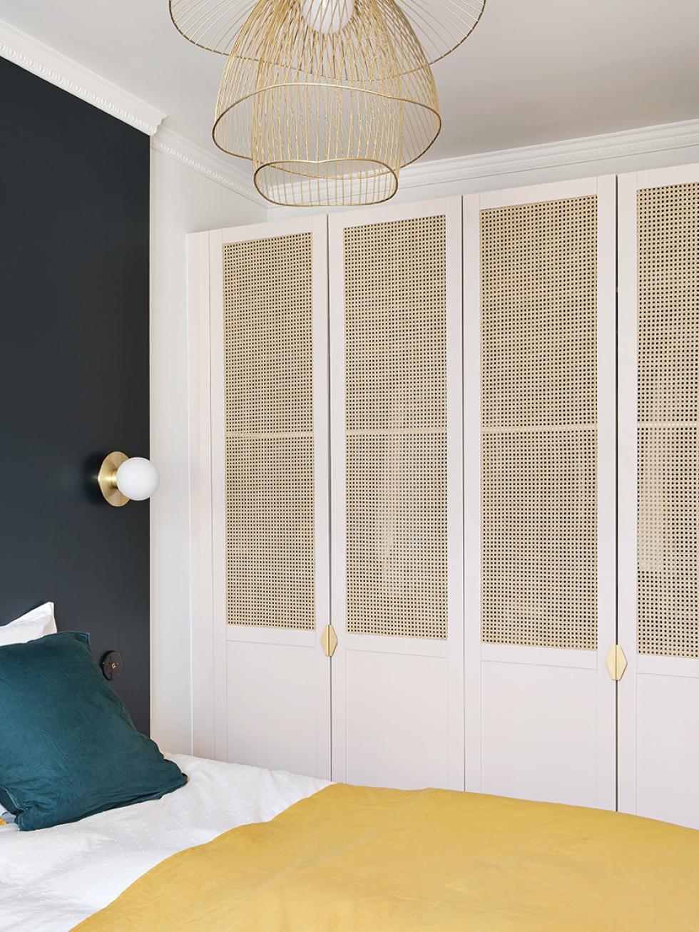 Projet Plum Living réalisé avec des façades en cannage Beige rosé