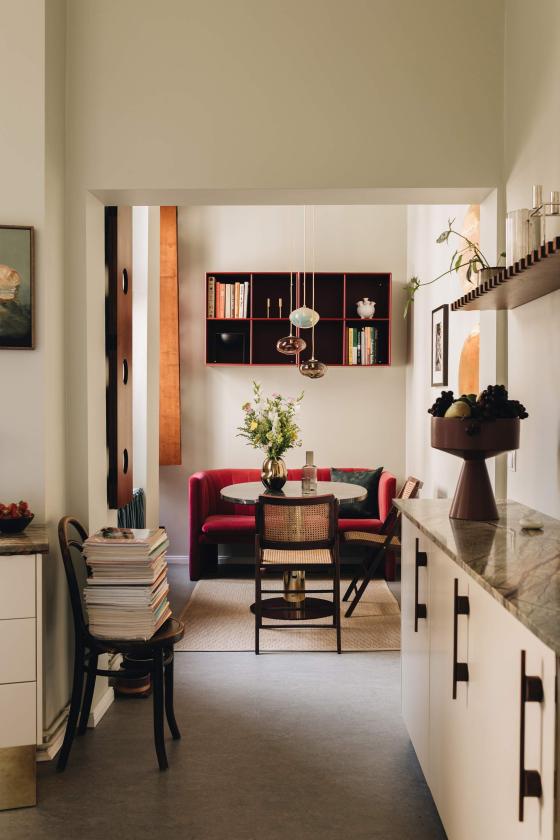 Plum Living Fronten in Mattlack Sable