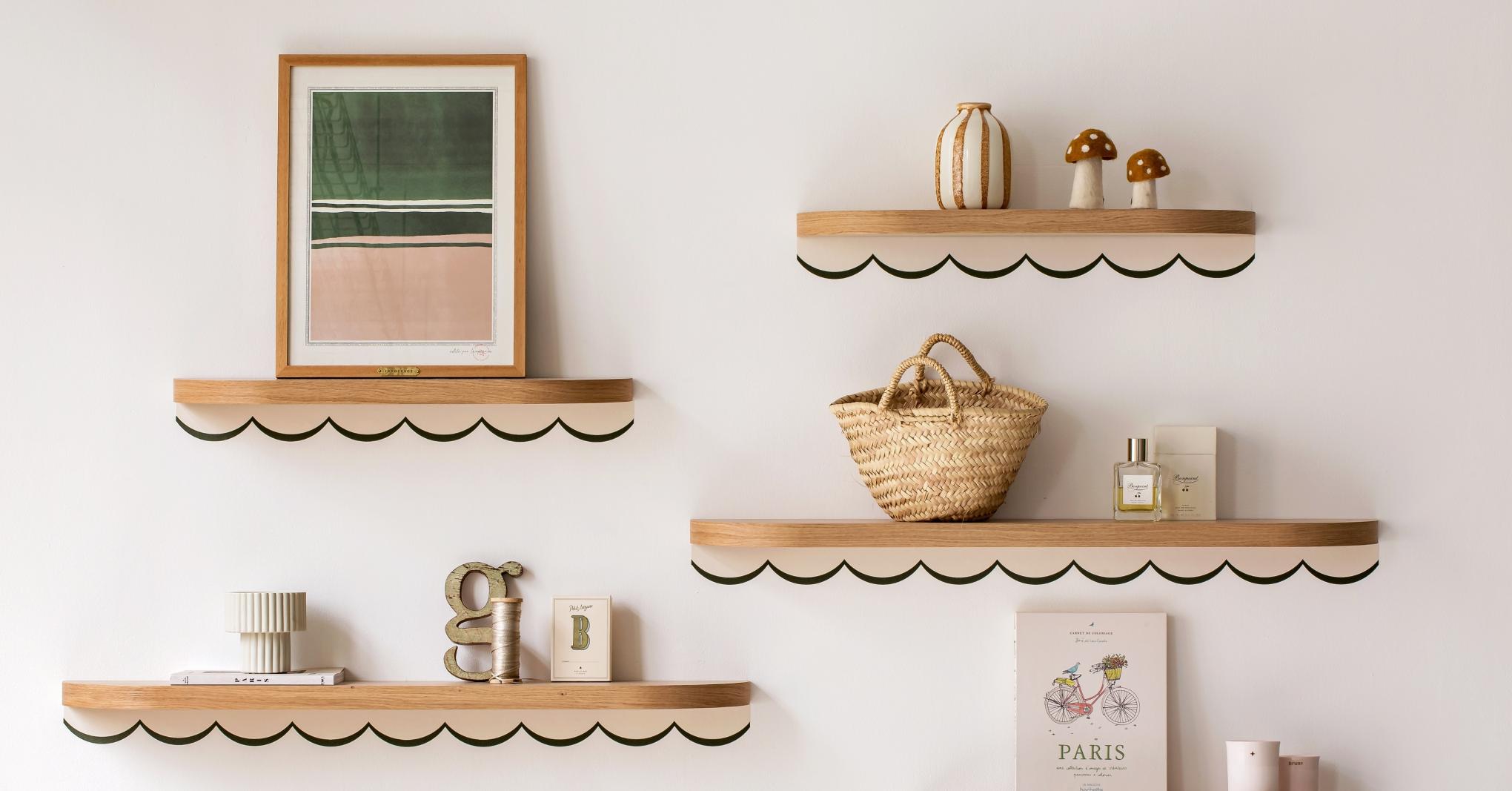 Étagères double Curved & frises Coup de Théâtre Olive Bilboquet Deco x Plum Living