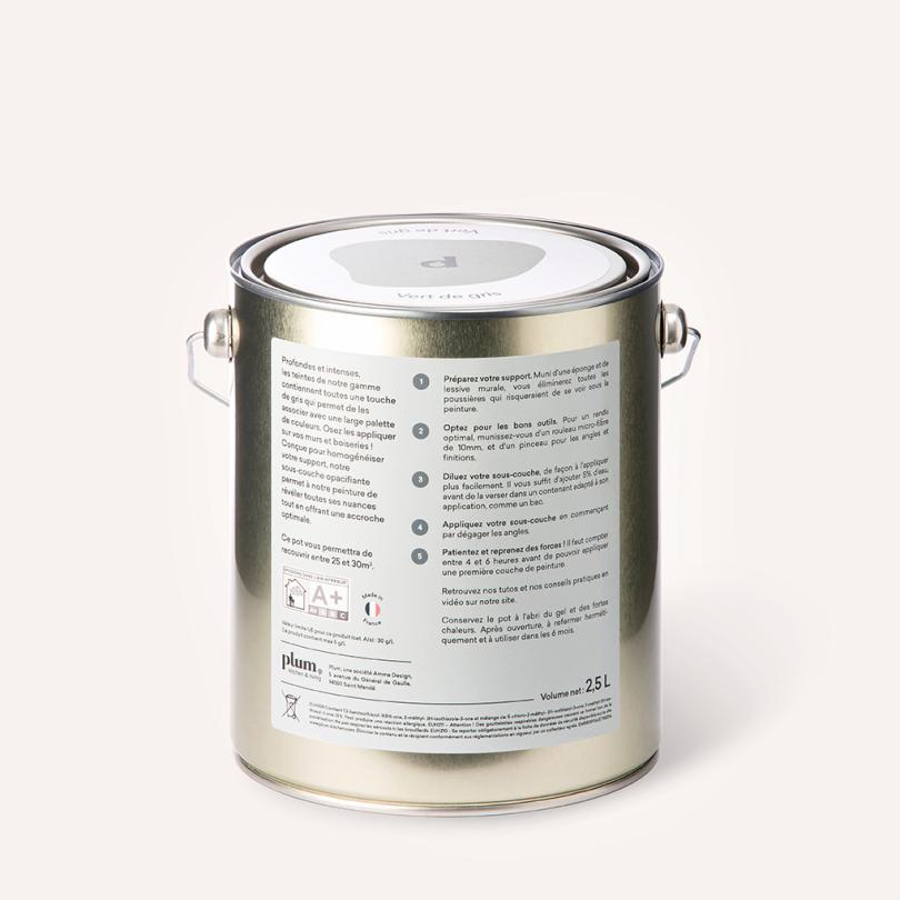 Sous-couche universelle blanche