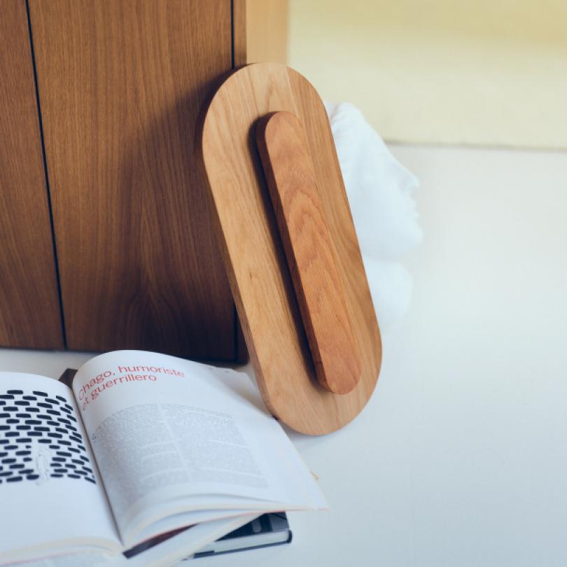 Pilule L by Pauline Borgia