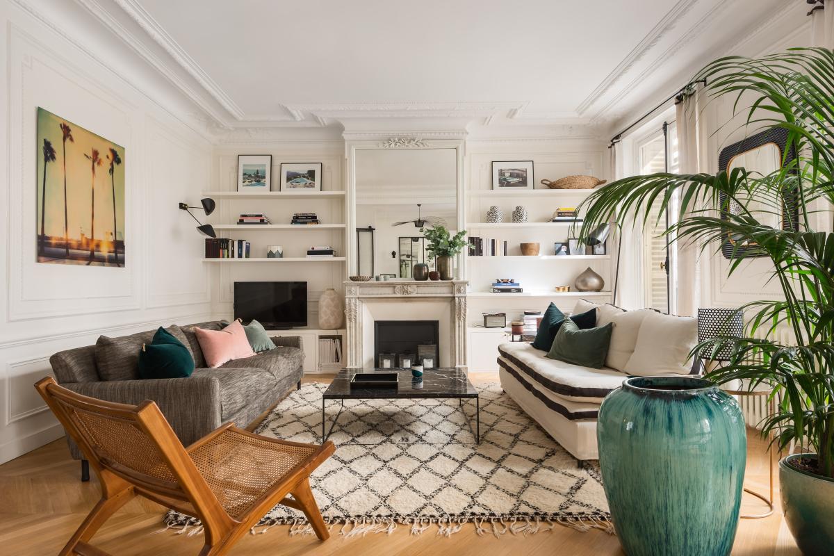 Chez Caroline Debono